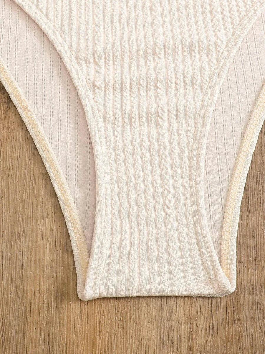 Maillot de bain beige deux pièces